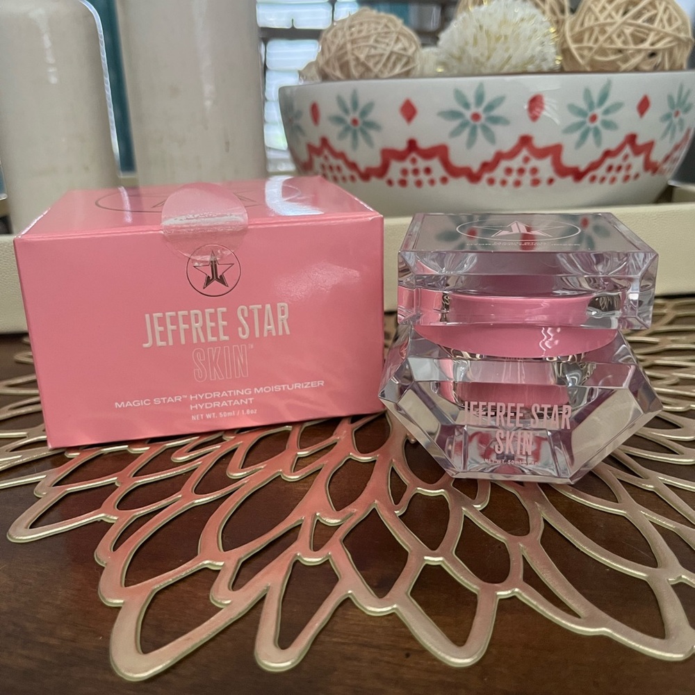 Jeffree Star Skin Magic Star Hydrating Moisturizer